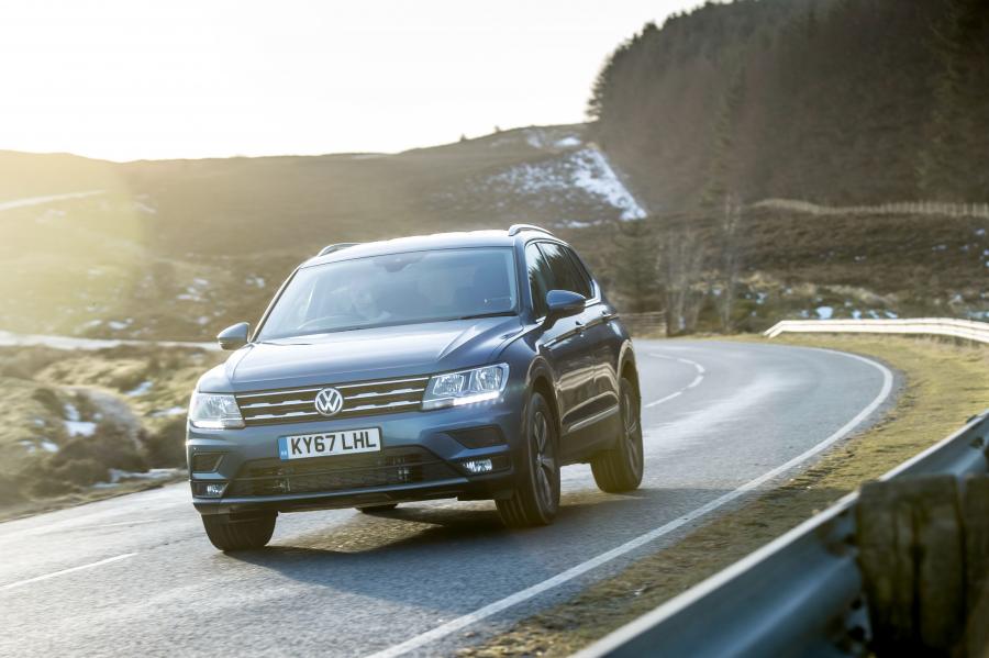  Volkswagen Tiguan Allspace 2018 года  (UK) (фото 32 из 40)